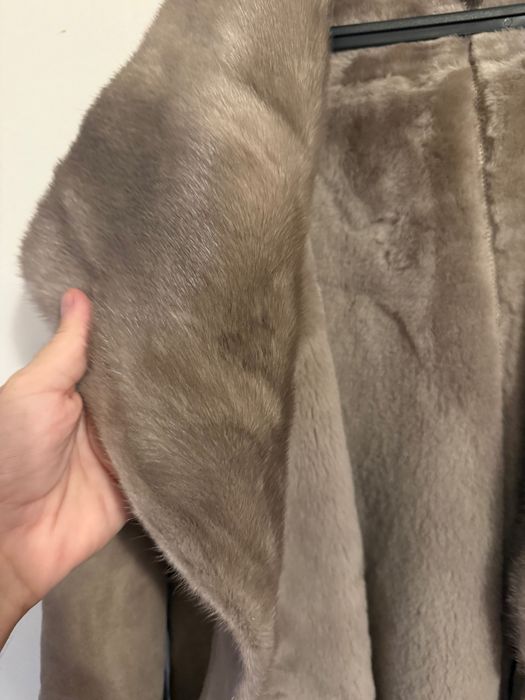 Casaco feminino em pele de pêlo comprido de Inverno (artigo de luxo)