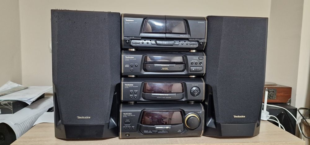 Продам компактний CD програвач Technics RS-EH60