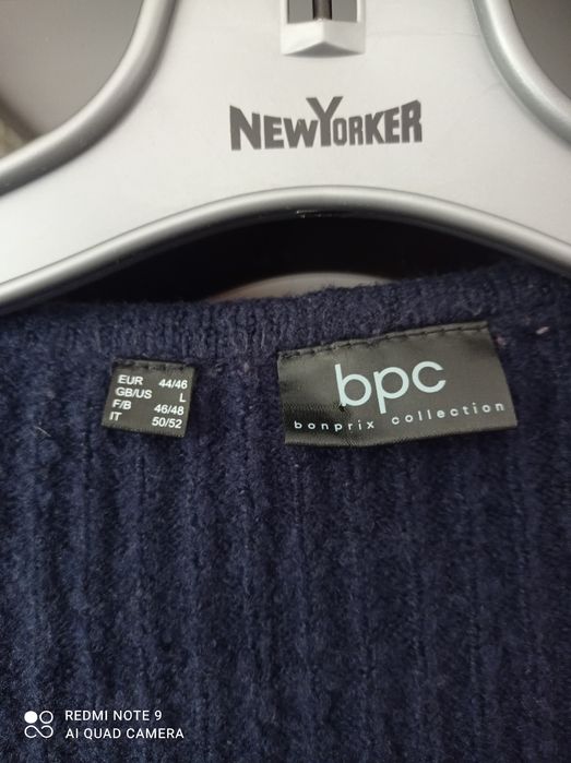 Kardigan sweter z kieszeniami Bonprix bpc 44/46 l XL granatowy