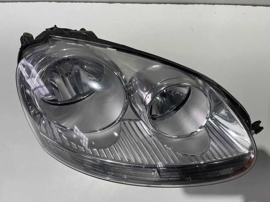 Фари оптика фара Гольф 5 03-09 Hella фари передні Golf 5 Jetta