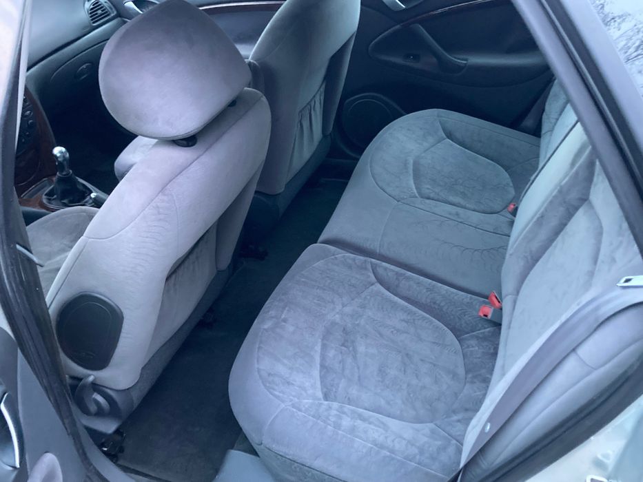 Citroen C5 1.8 Benzyna bardzo ładny stan!