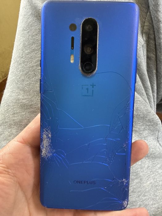 OnePlus 8 Pro  розбитий перед/зад