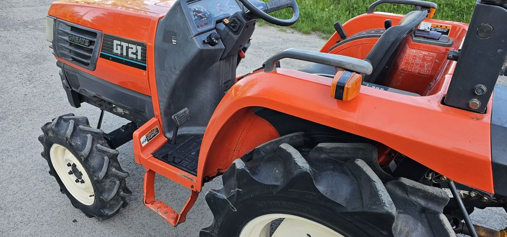 Kubota GT21 Мінітрактор Трактор