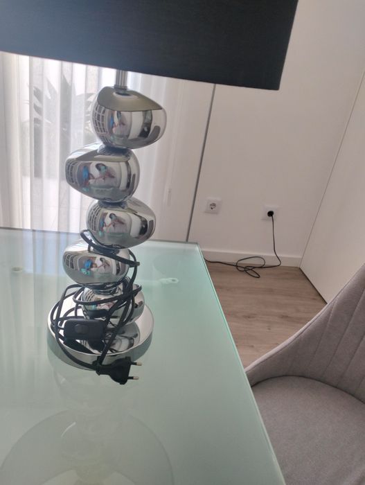 Candeeiro de mesa