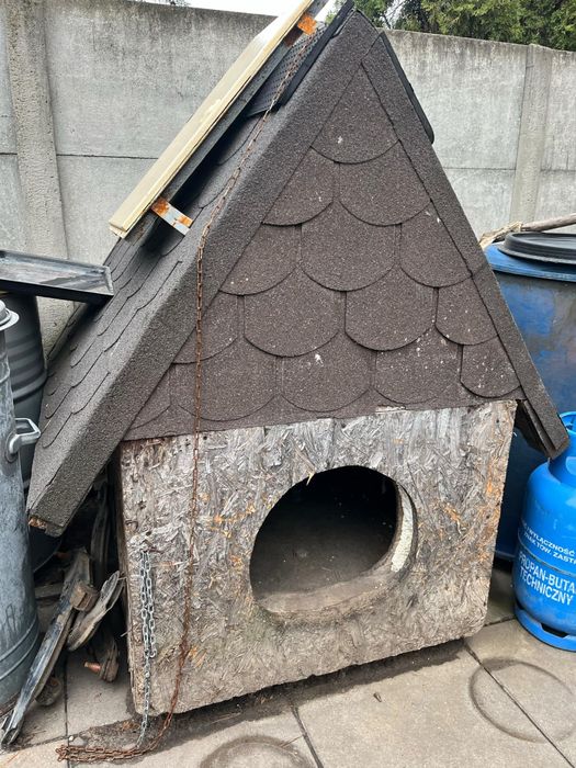 Buda ocieplana, dach zdejmowany