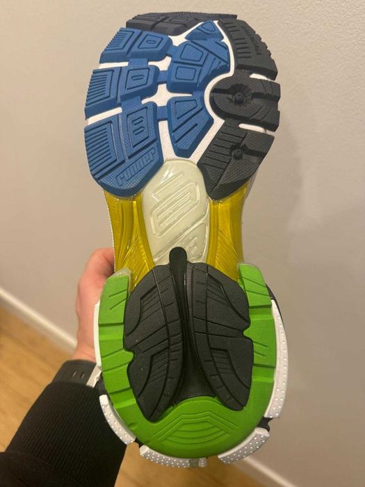 kolorowe balenciaga runner
