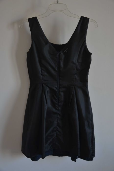 Sukienka koktajlowa Top Secret rozmiar 36 granatowa