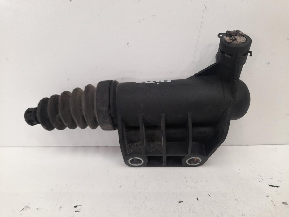 Bombito De Embraiagem Alfa Romeo Mito 145