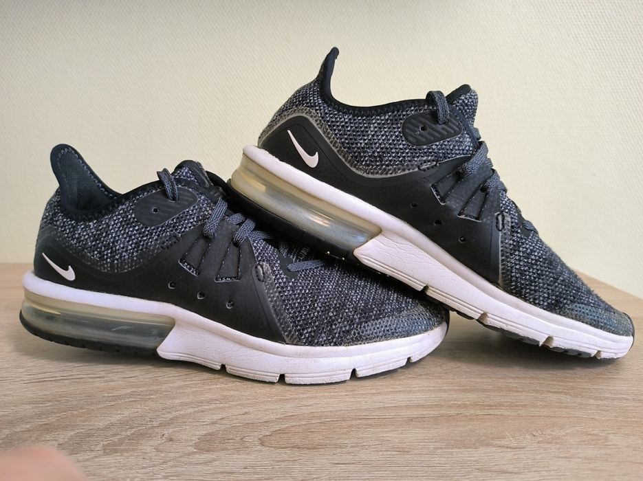 Кроссовки Nike AirMax