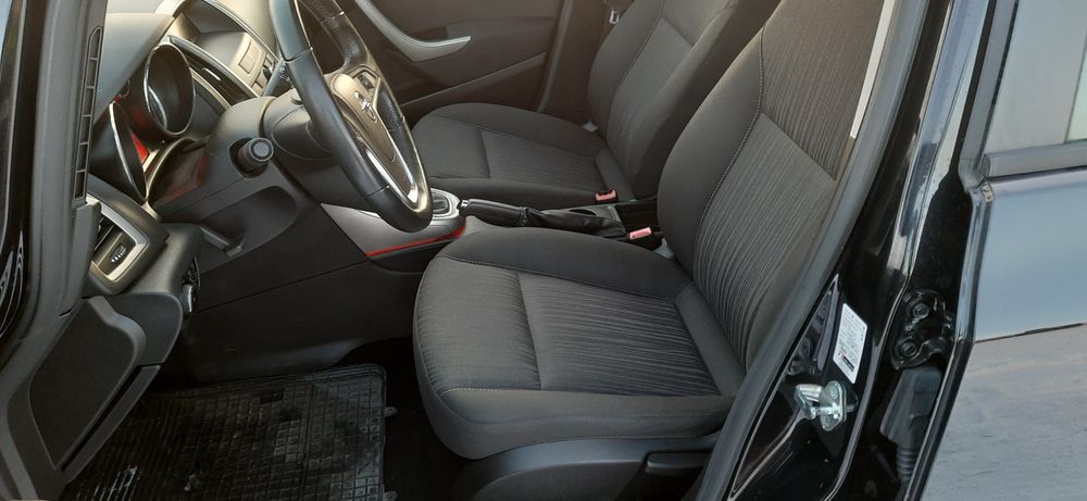 Opel Astra J 1.6b Sprowadzona Opłacona