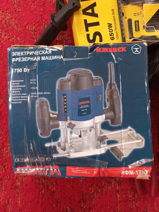 Дрель ударная. Станлей