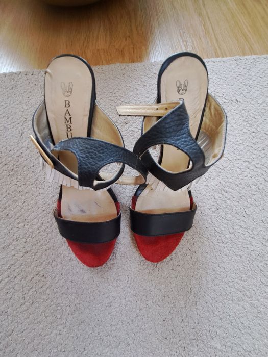 Sandálias Banburi 35 super elegantes