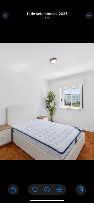 Mesas de cabeceira bom estado