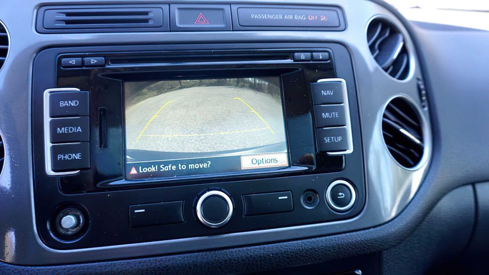 Volkswagen Tiguan SEL      2015