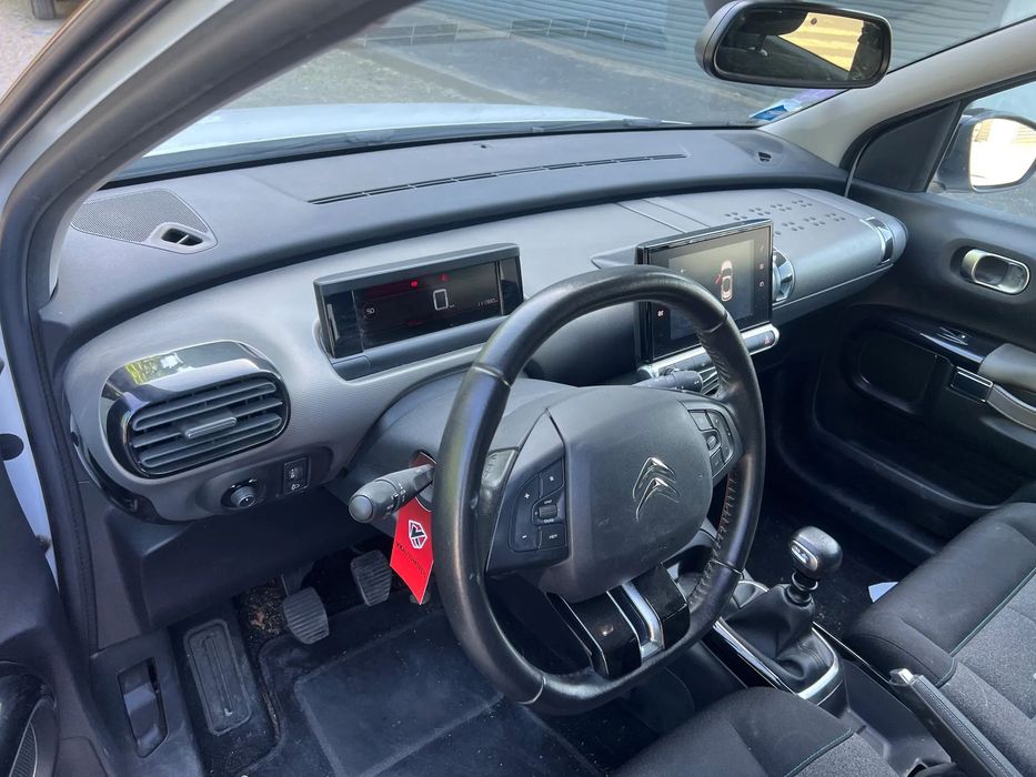 Citroën C4 Cactus Pure Tech 110 Stop&Start Shine