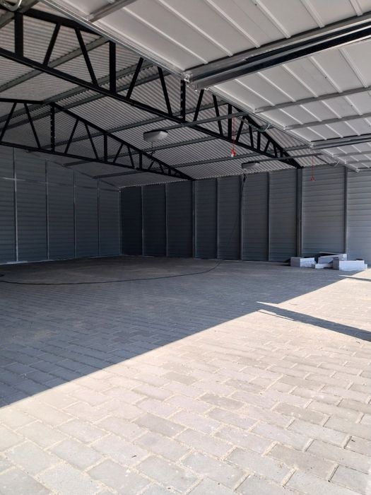 Garaż blaszany blaszak nowoczesny wygląd drewnopodobny