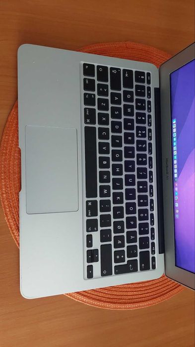 macbook air 11 2015 - купити ноутбуки - Ціна на OLX.ua