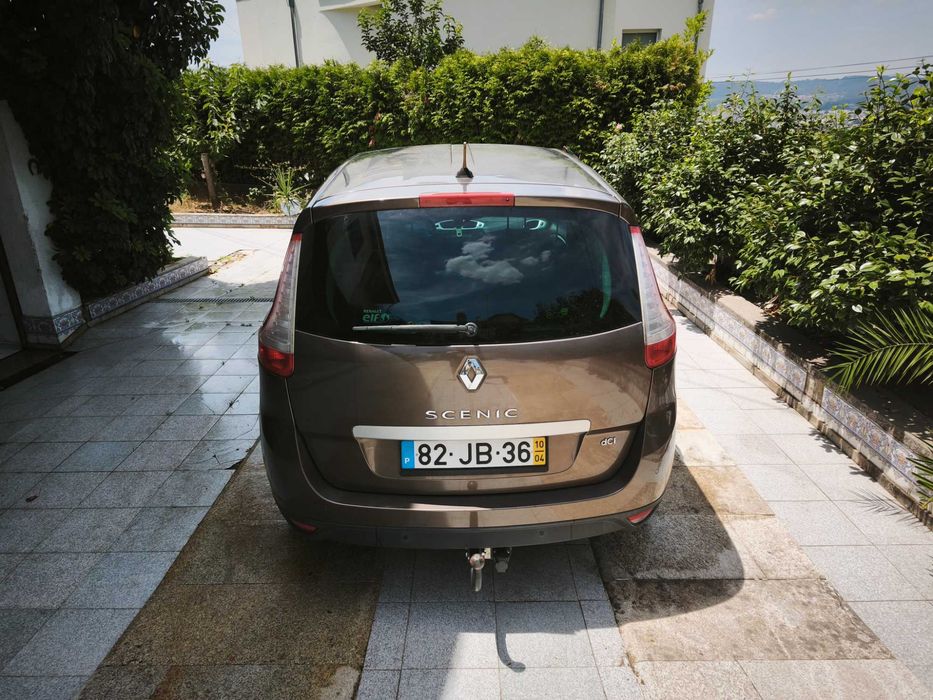 RENAULT III dCi dnamique 7 lugares | 157.100 km reais com todo o histórico comprovado