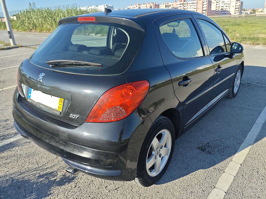 Peugeot 207 1.4 A/C - 120.000km - 2008