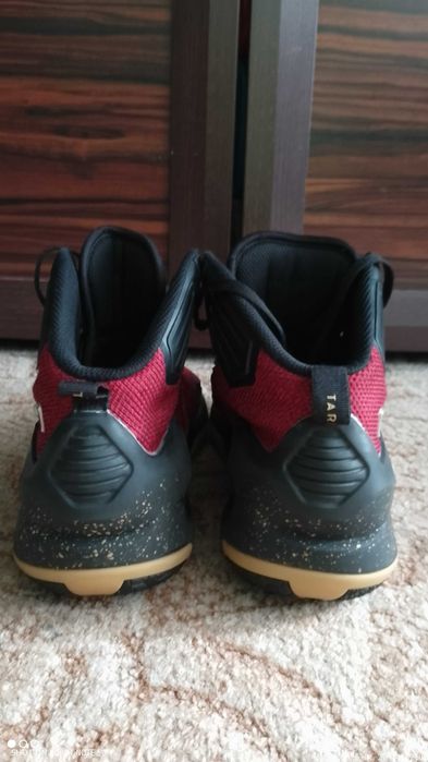 Buty do koszykówki Tarmak czerwone