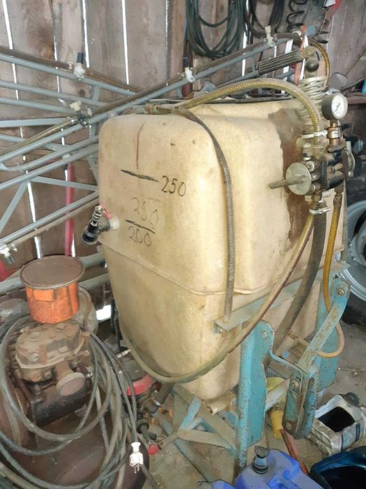 Opryskiwacz sprawny gotowy do użytku