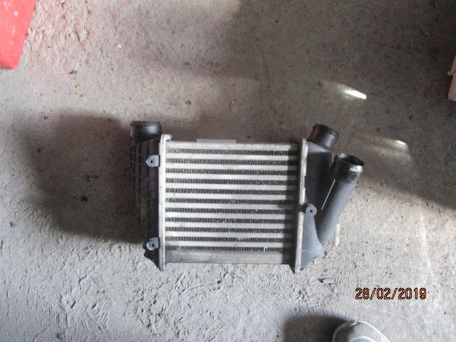 Radiador do intercooler AUDI A4 Cabriolet (8HE, B7)