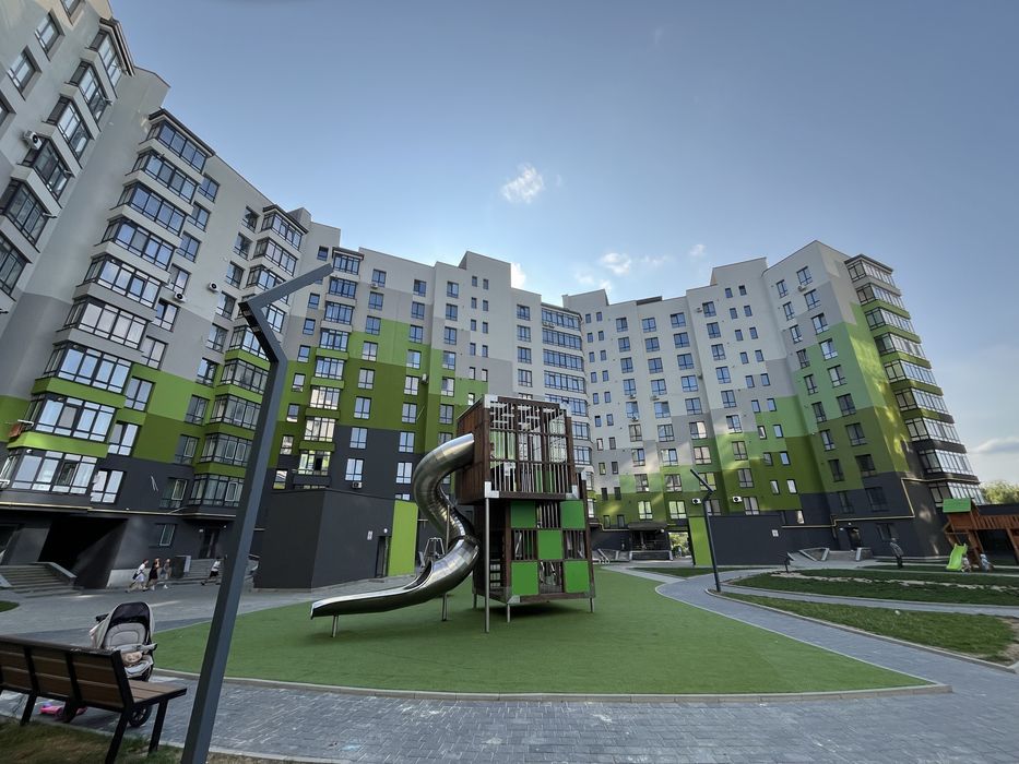 Продається простора 1 кім. 45,3 м2 ЖК Міленіум. Розтермінування