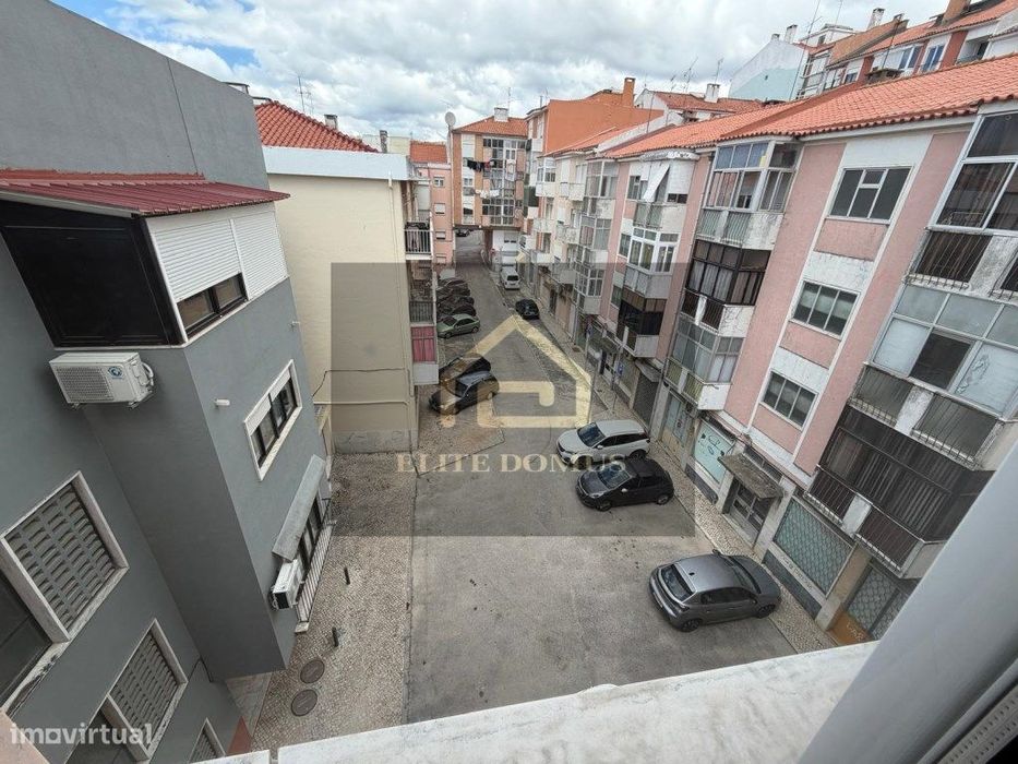 T2 + 1 Totalmente Remodelado, Odivelas!
