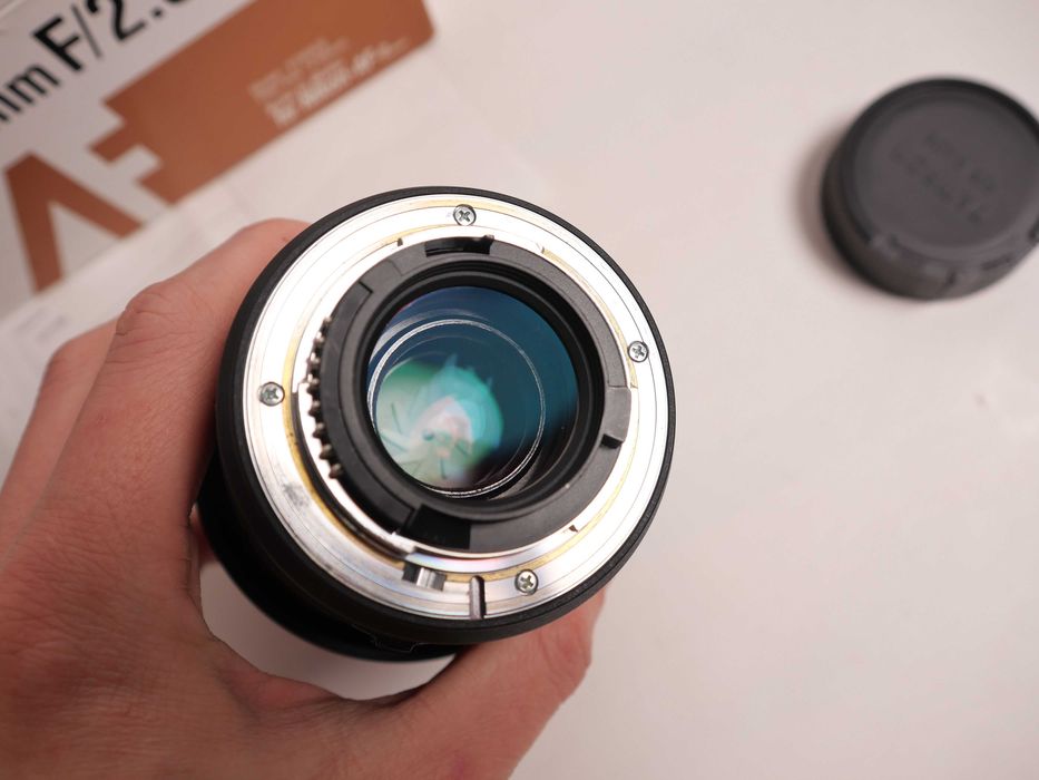 Об'єктив макро Tamron SP AF 90mm 1:2.8 Di MACRO 1:1 272EN II NIKON