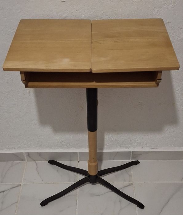 Side Table64550357716482120