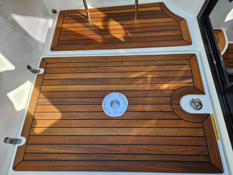 Łódź łódka motorowa wędkarska Pilot House 580 | Sport Yacht | 5,8m