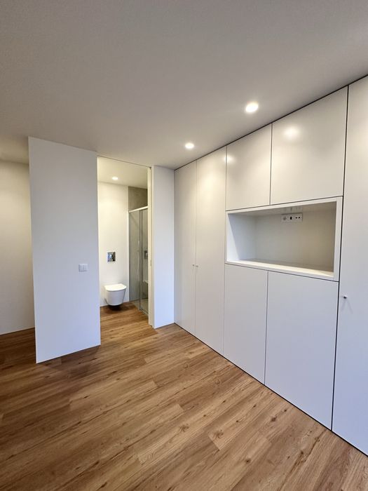 Exclusivo T2 Novo a Estrear | Condomínio Privado | Garagem Box para 2 Viaturas