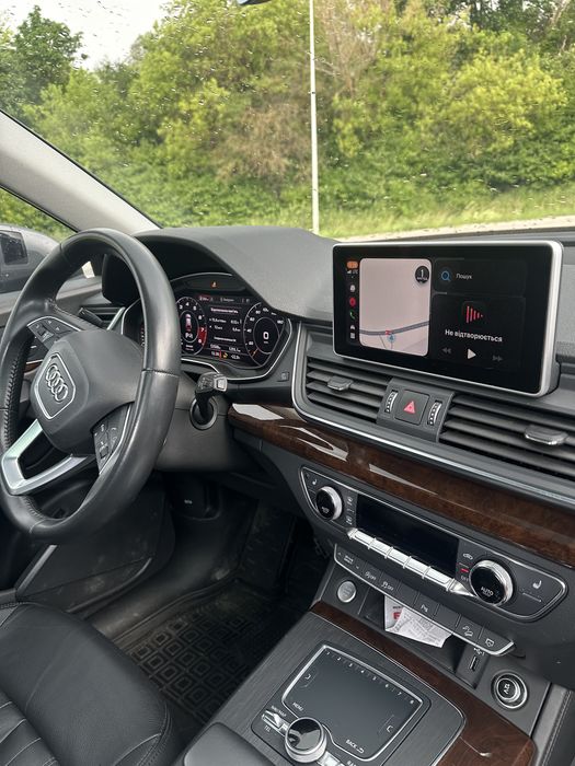 Audi Q5 2020 Premium Plus Quattro з бензиновим двигуном 2.0 TFSI
