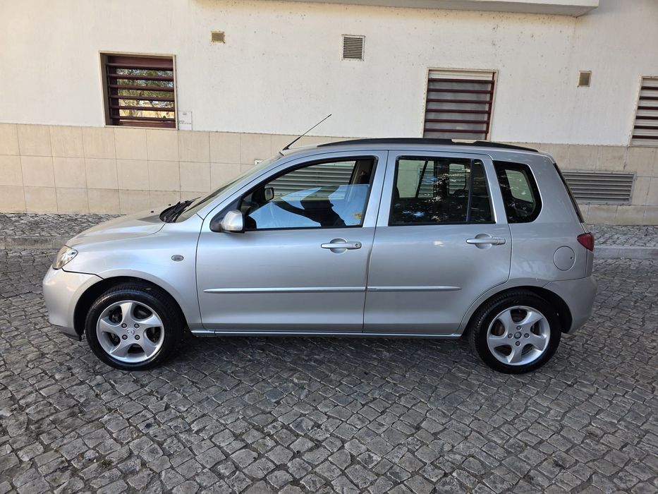 Mazda 2 1.2i Gasolina 158.000km