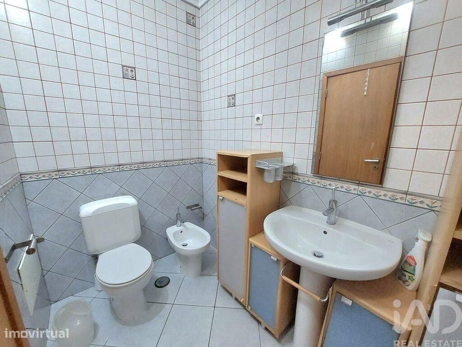 Apartamento T2 em Faro (Sé e São Pedro) de 80,00 m2