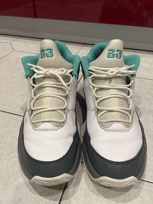 Кросівки Jordan