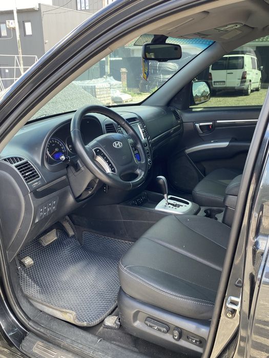 Продам hyundai santa fe
