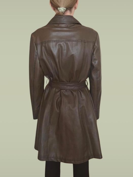 Brązowy trencz ze skóry ekologicznej w stylu vintage