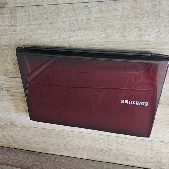 Laptop Samsung R780