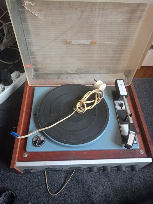 Радио приймач приймач