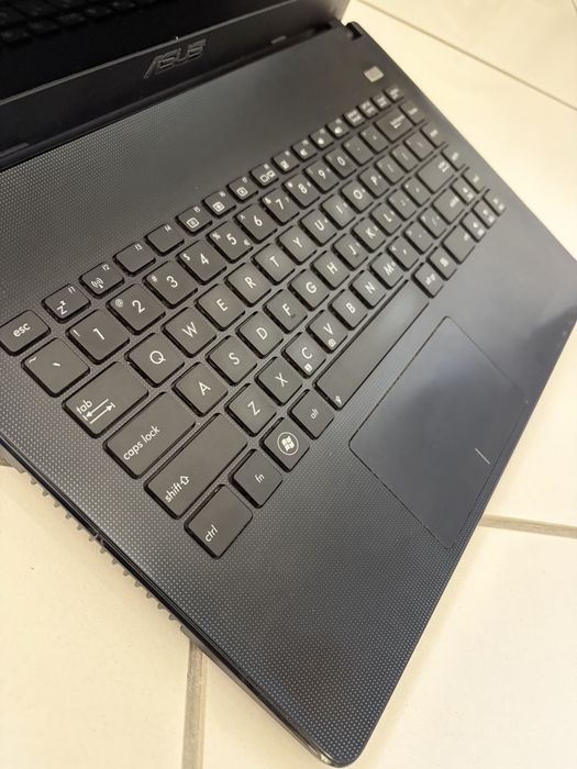 Fajny czarny Laptop ASUS 14 cali procesor AMD | Windows 10 PL | pojemny Dysk 320 GB gratis torba !, wysyłka DPD !