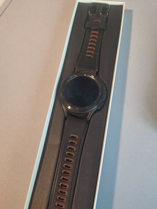 Samsung Galaxy Watch Classic 4