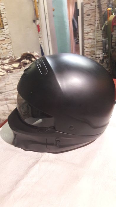 Продаю мотоцикл Honda,шлем в подарок)