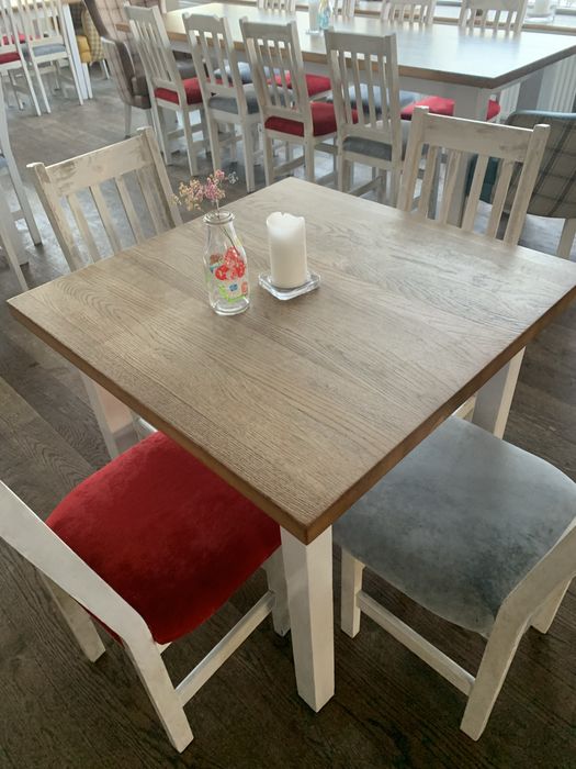 Stół z blatem dębowym 80x80