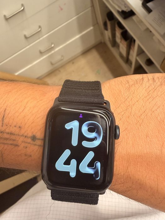 Apple watch SE 3 44mm