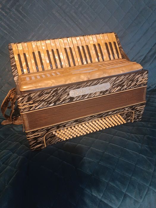 Akordeon wloski Lękawica ul Żywiecka 76