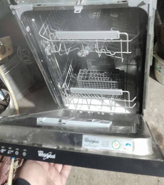Посудомиюча машина Вірпул
