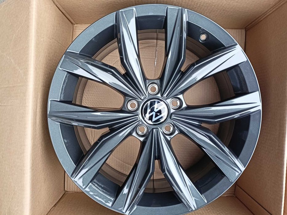 Oryginał felgi 18cali VW Tiguan Golf T-Roc Caddy Jetta Passat nr8164