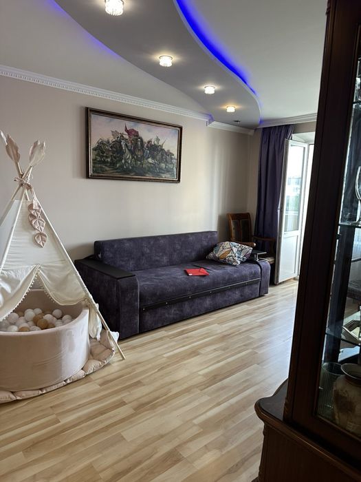 Продаж квартири 4 кім. по вул. Київський шлях