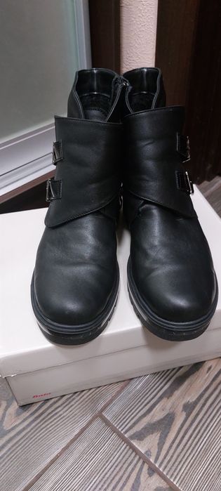 Сапоги, ботинки демисезонні, чобітки короткі